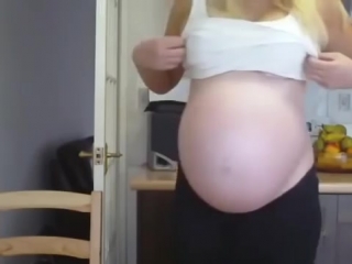 bursting beautiful very belly large- new prenant mp4 mp4